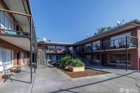 748 S Cloverdale Street Seattle WA 98108