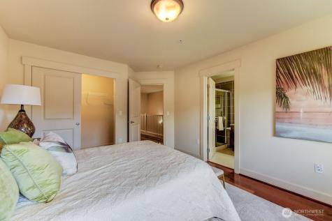 2115 201st Place SE Bothell WA 98012