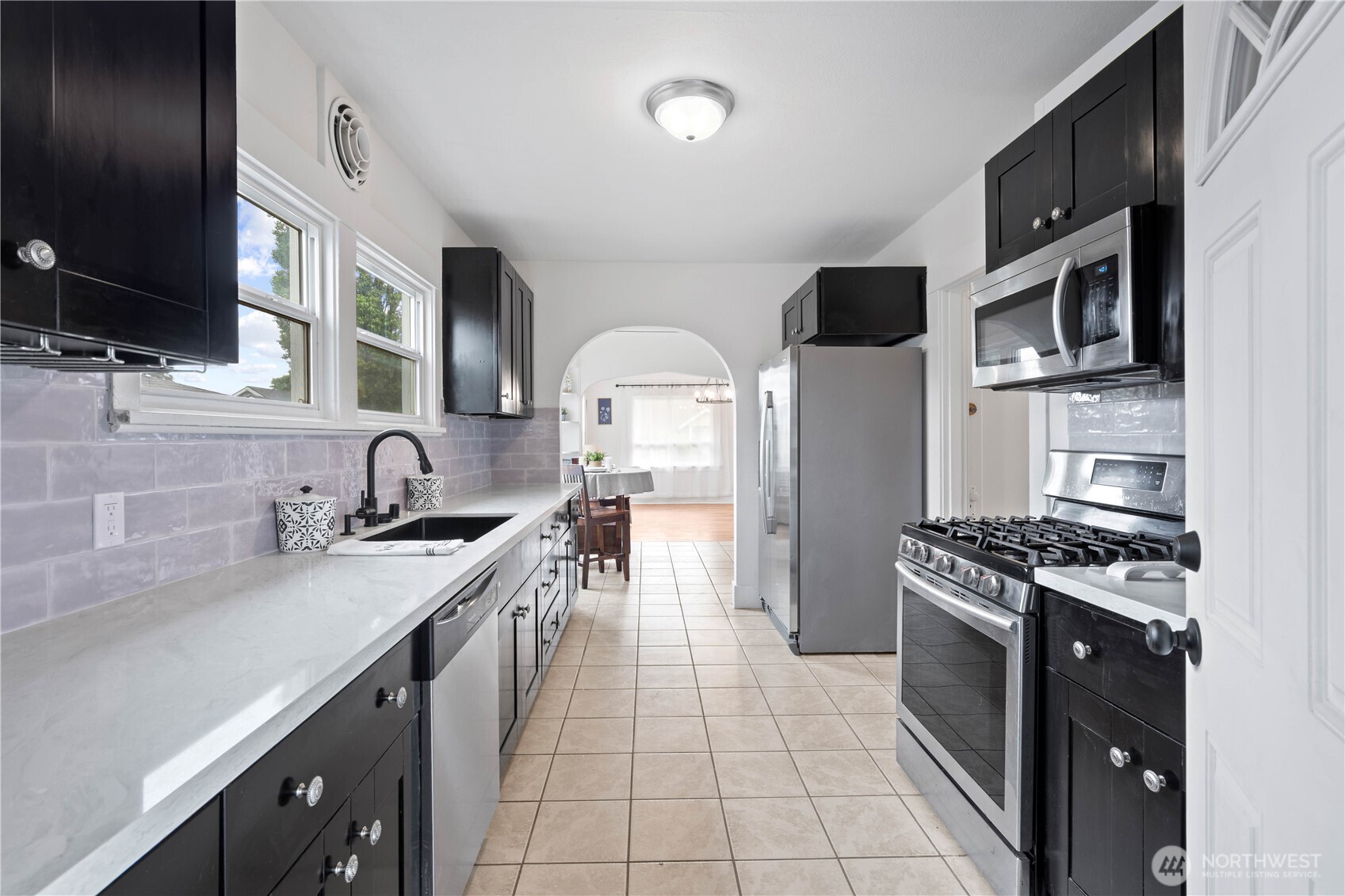 5660 S Thompson Avenue Tacoma WA 98408