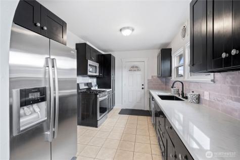 5660 S Thompson Avenue Tacoma WA 98408