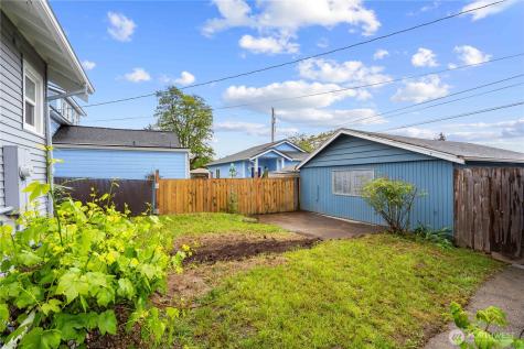 5660 S Thompson Avenue Tacoma WA 98408