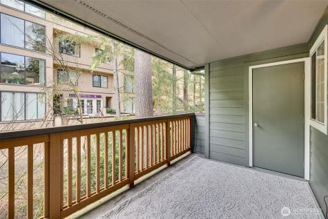15433 Country Club Drive Mill Creek WA 98012