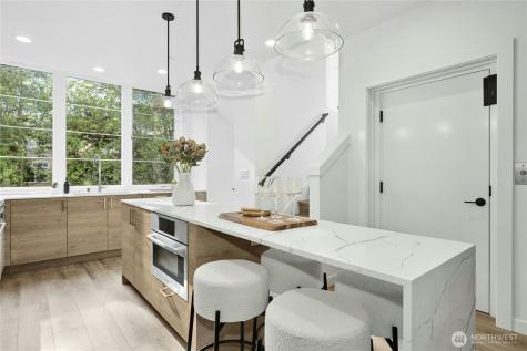 110 2nd Street S Kirkland WA 98033