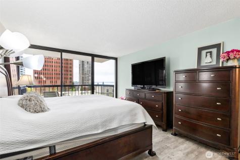 2100 3rd Avenue Seattle WA 98121