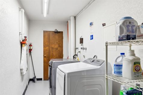 2100 3rd Avenue Seattle WA 98121