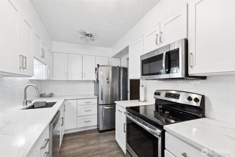 2100 3rd Avenue Seattle WA 98121