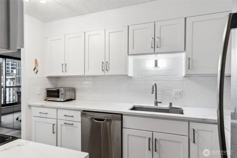 2100 3rd Avenue Seattle WA 98121