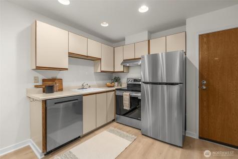 211 Summit Avenue E Seattle WA 98102
