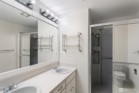 19805 15th Avenue NE Shoreline WA 98155