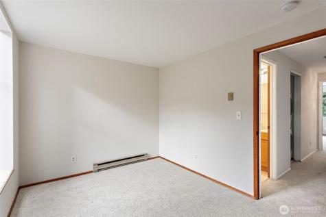 19805 15th Avenue NE Shoreline WA 98155
