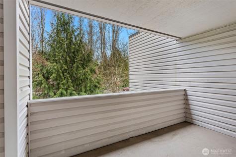 19805 15th Avenue NE Shoreline WA 98155