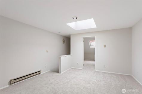 19805 15th Avenue NE Shoreline WA 98155
