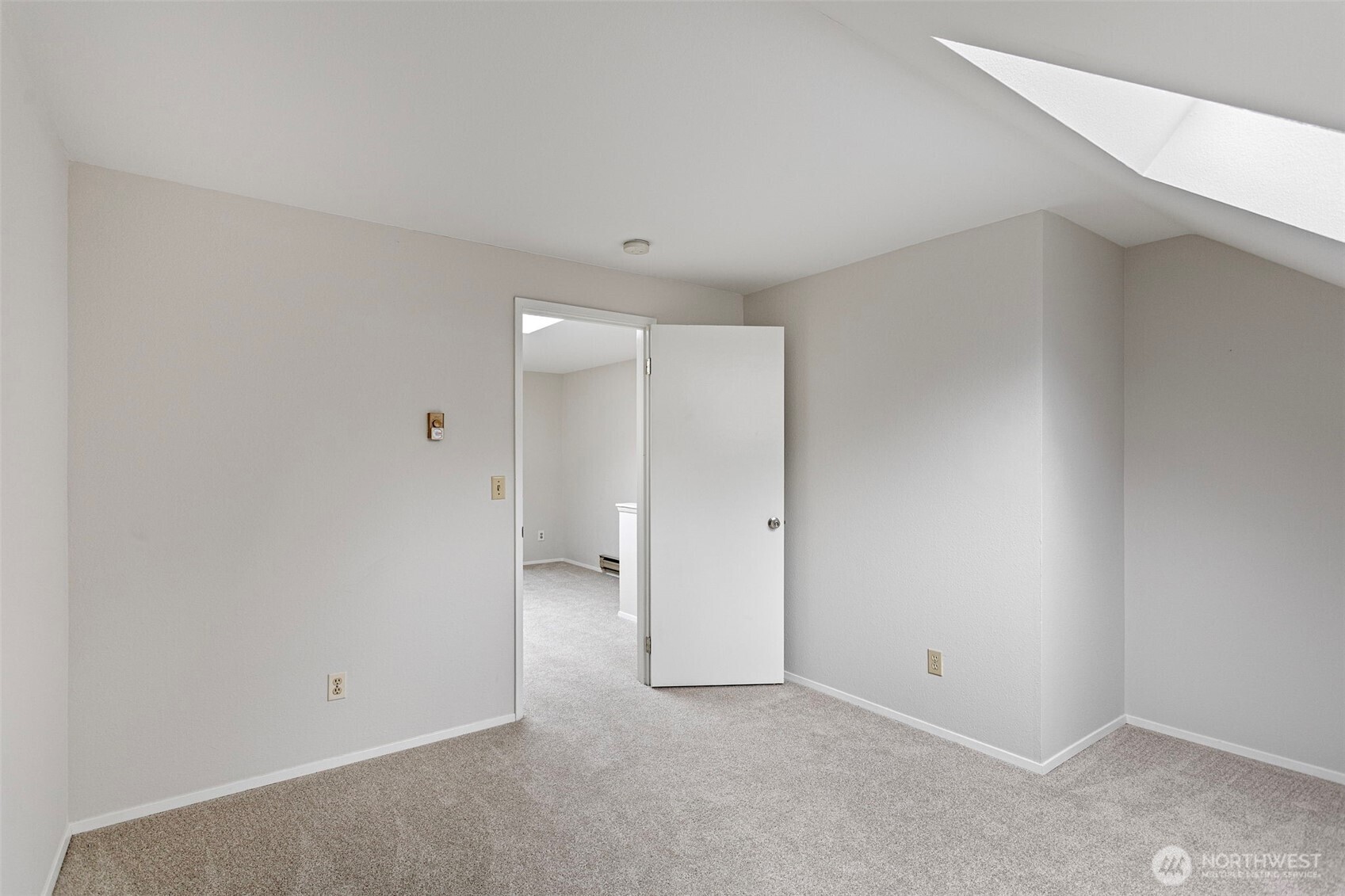19805 15th Avenue NE Shoreline WA 98155