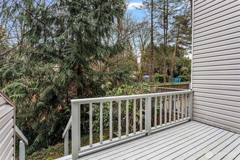 19805 15th Avenue NE Shoreline WA 98155