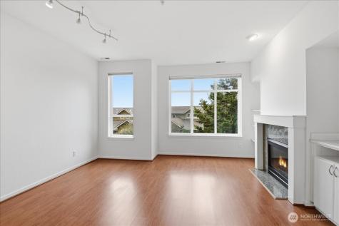 63 Cougar Ridge Road NW Issaquah WA 98027