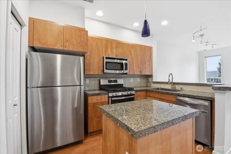 63 Cougar Ridge Road NW Issaquah WA 98027