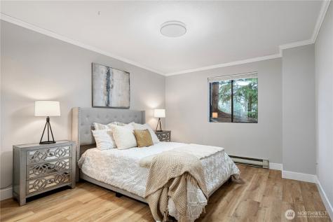 10401 NE 32nd Place Bellevue WA 98004