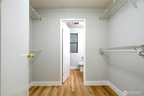 10401 NE 32nd Place Bellevue WA 98004