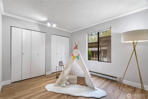10401 NE 32nd Place Bellevue WA 98004