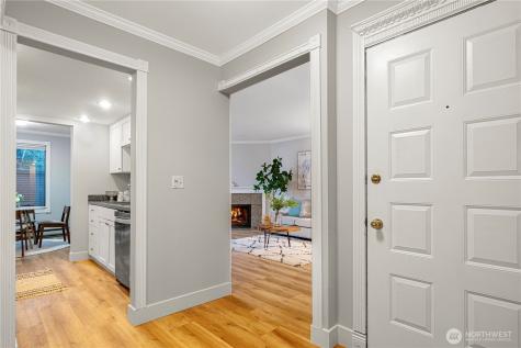 10401 NE 32nd Place Bellevue WA 98004