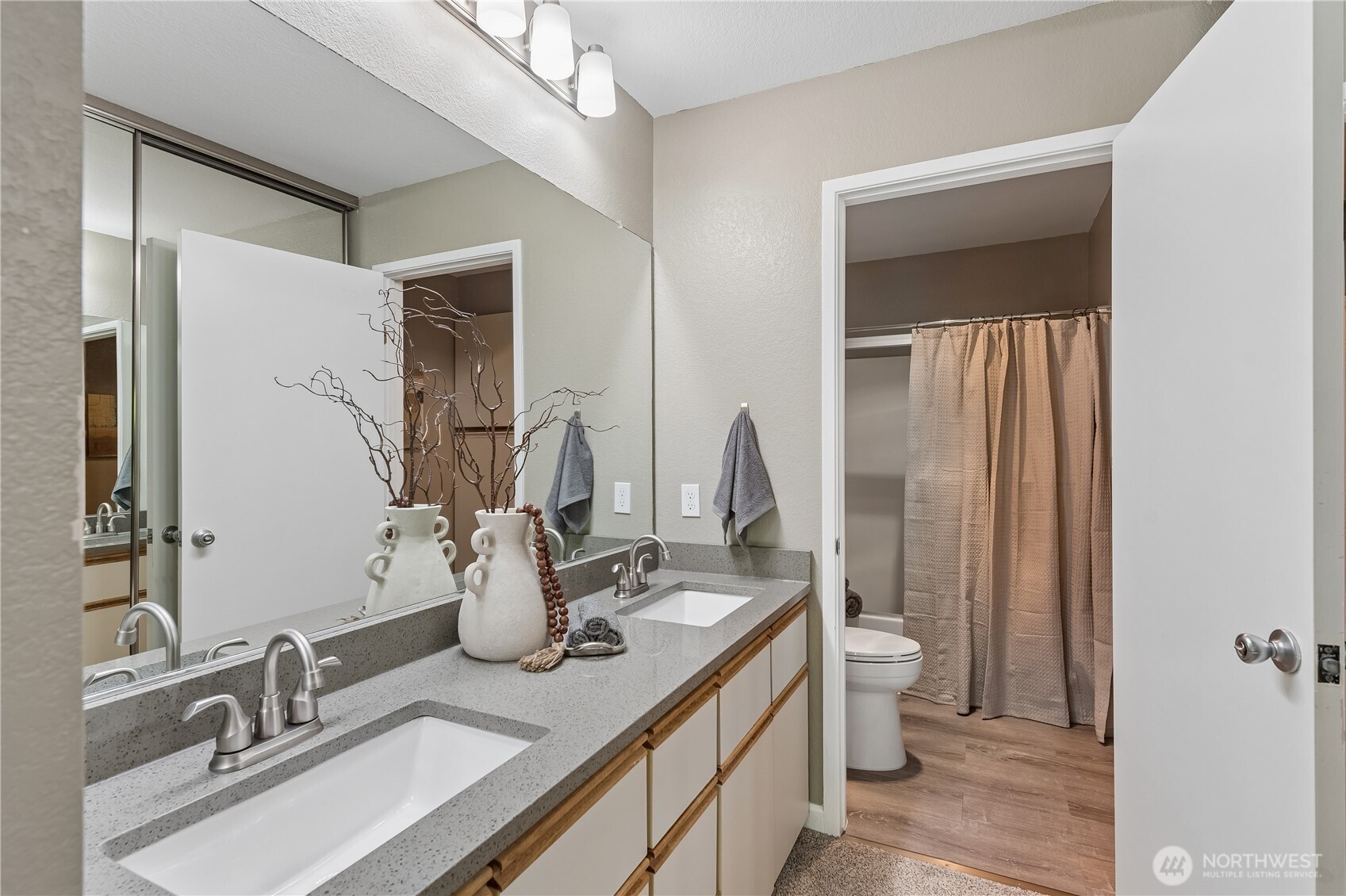 1380 Bellevue Way NE Bellevue WA 98004