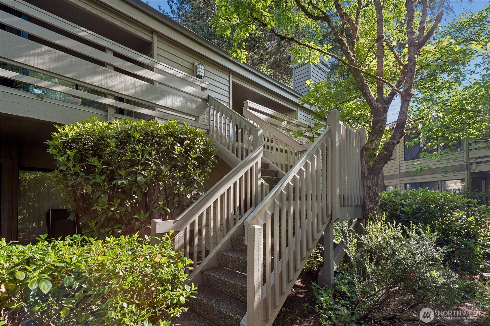 1380 Bellevue Way NE Bellevue WA 98004
