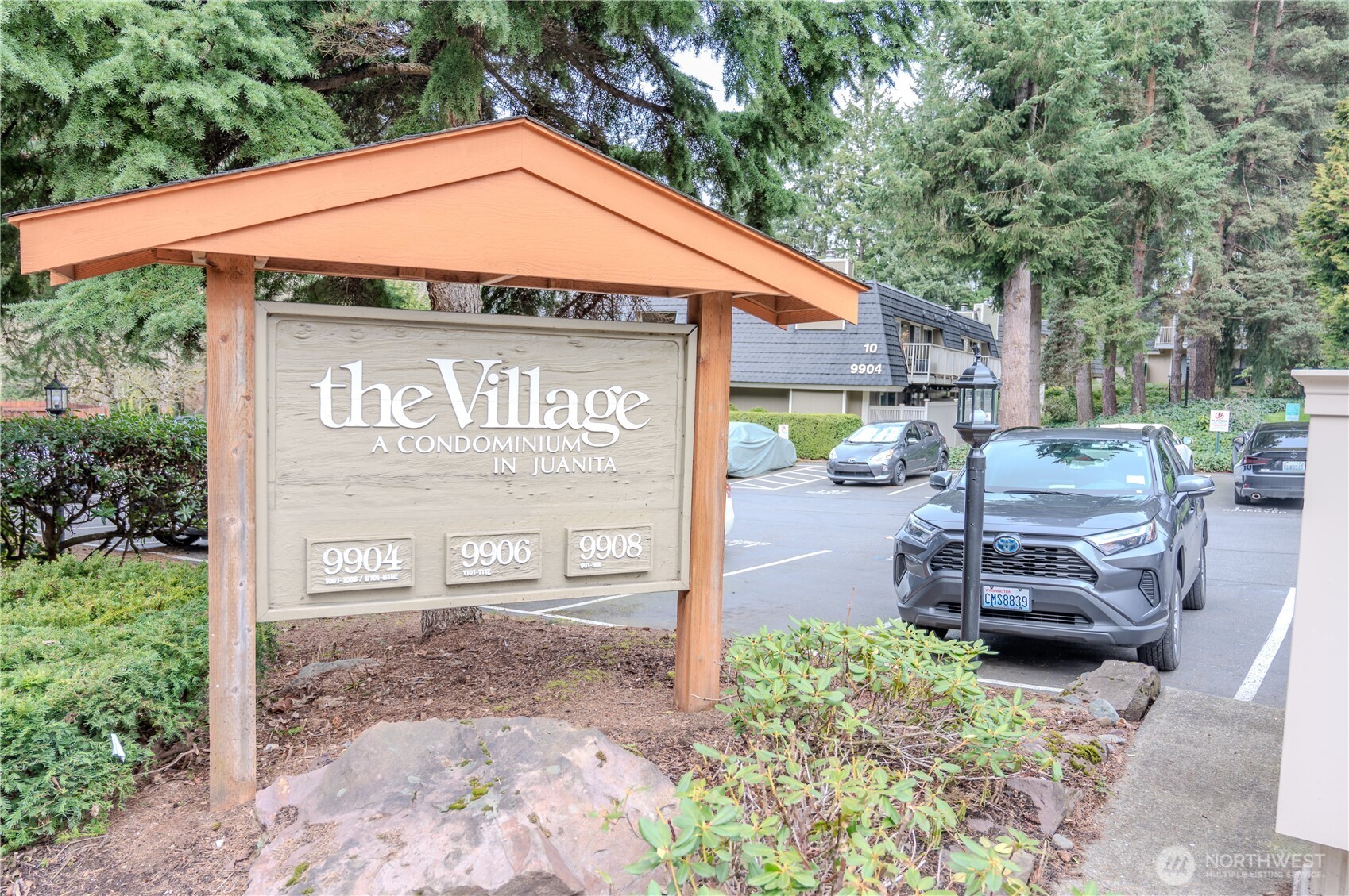 9904 NE 124th Street Kirkland WA 98034