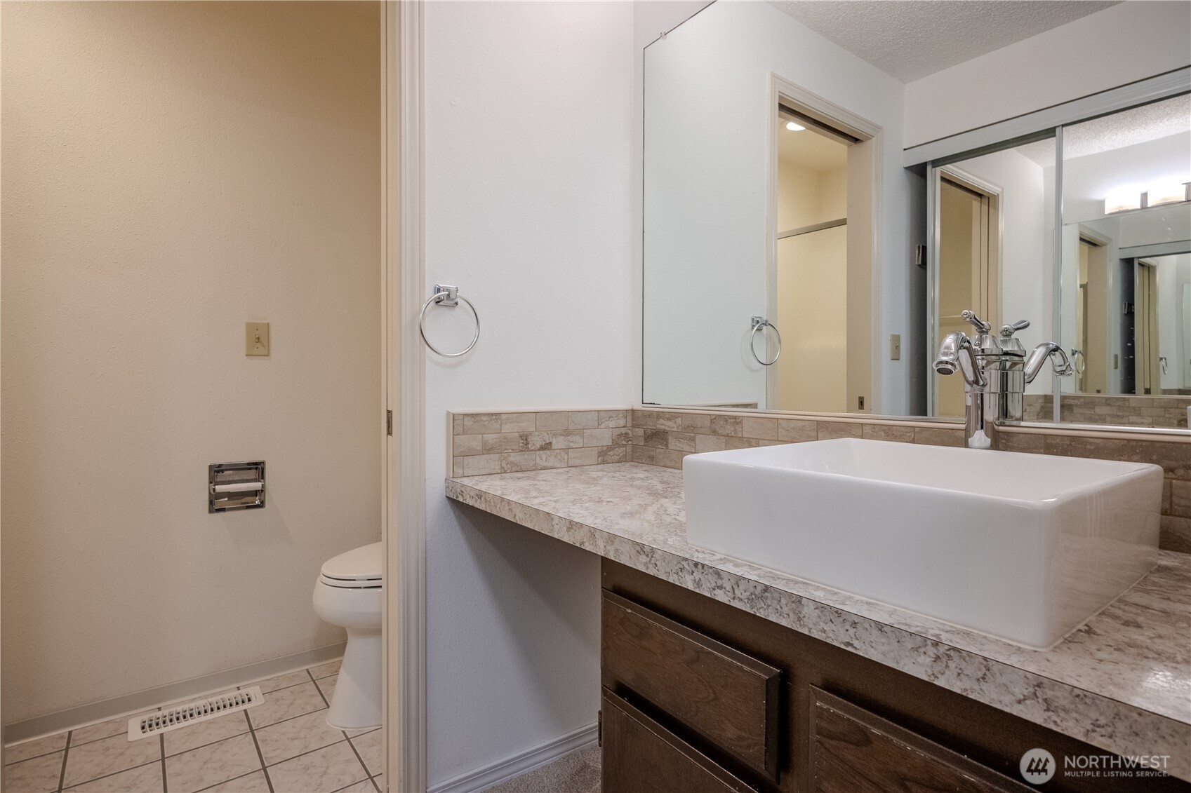 9904 NE 124th Street Kirkland WA 98034