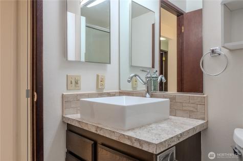 9904 NE 124th Street Kirkland WA 98034