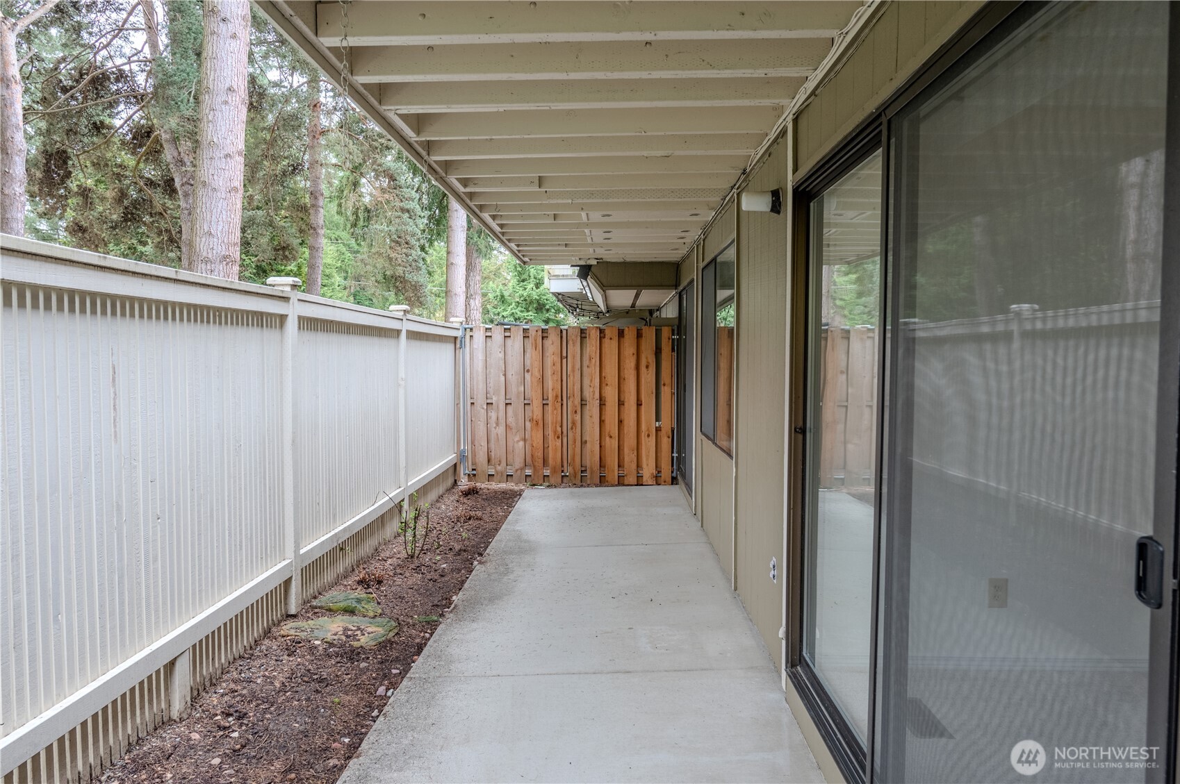 9904 NE 124th Street Kirkland WA 98034