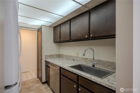 9904 NE 124th Street Kirkland WA 98034