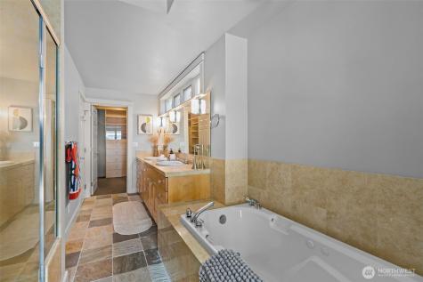 116 Aloha Street Seattle WA 98109