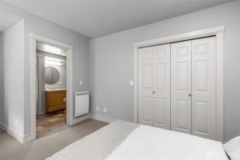 116 Aloha Street Seattle WA 98109