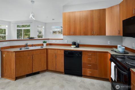 22751 SE 12th Lane Sammamish WA 98075