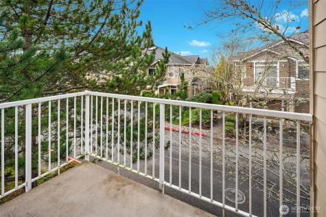 22751 SE 12th Lane Sammamish WA 98075