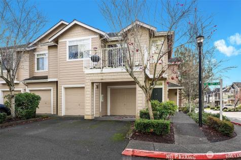 22751 SE 12th Lane Sammamish WA 98075