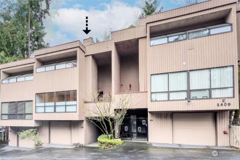 1409 N 200th Street Shoreline WA 98133
