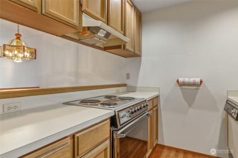1409 N 200th Street Shoreline WA 98133