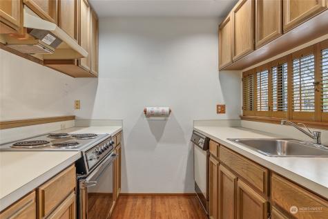 1409 N 200th Street Shoreline WA 98133