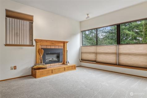 1409 N 200th Street Shoreline WA 98133