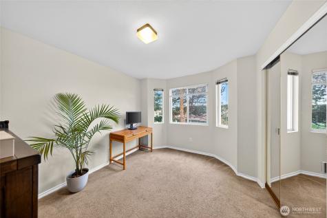 730 SE 8th Avenue Oak Harbor WA 98277