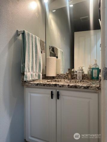 22715 43rd Avenue S Kent WA 98032