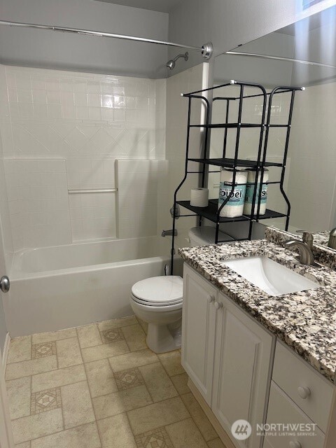 22715 43rd Avenue S Kent WA 98032
