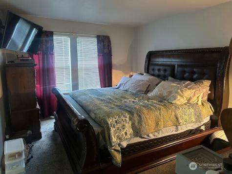 22715 43rd Avenue S Kent WA 98032