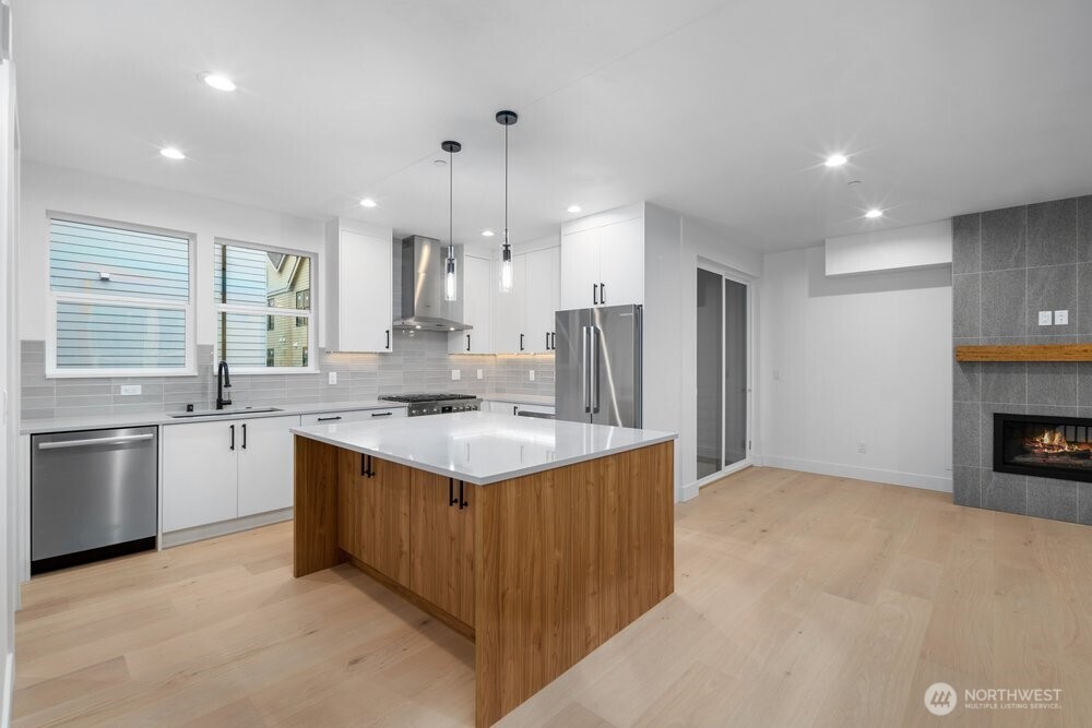 687 NW Locust St (Homesite #13) Issaquah WA 98027