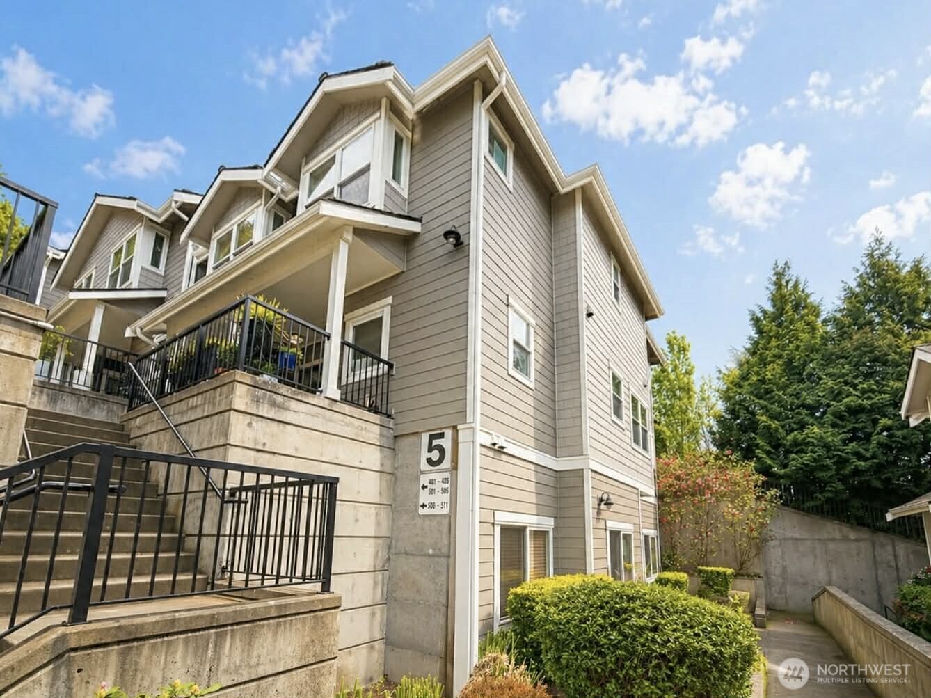 7322 Rainier Avenue S Seattle WA 98118
