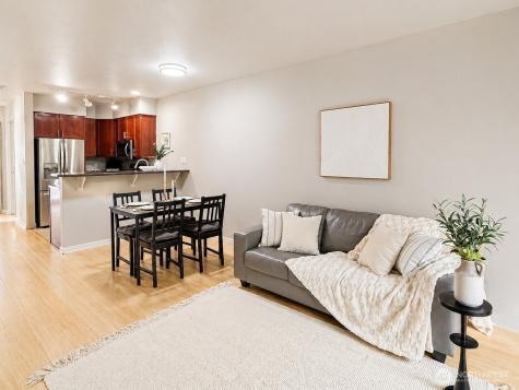 7322 Rainier Avenue S Seattle WA 98118
