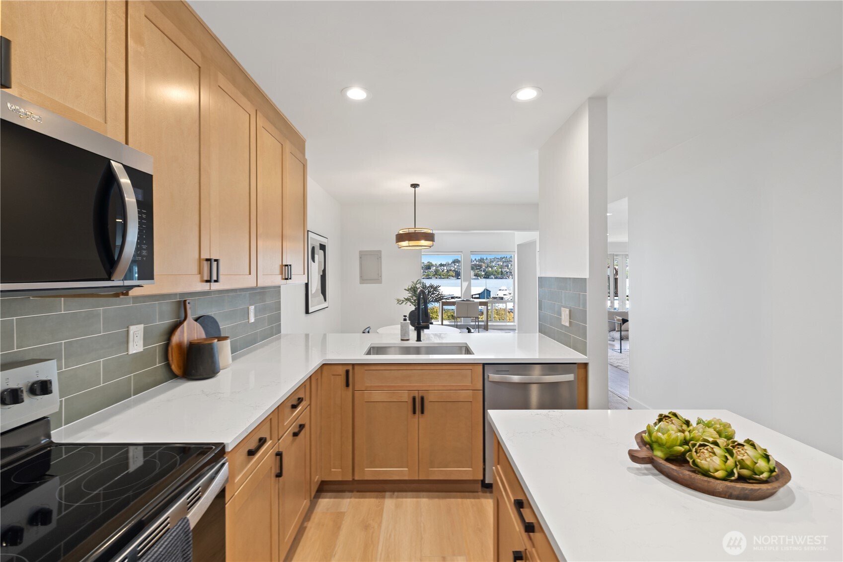 2105 Westlake Avenue N Seattle WA 98109