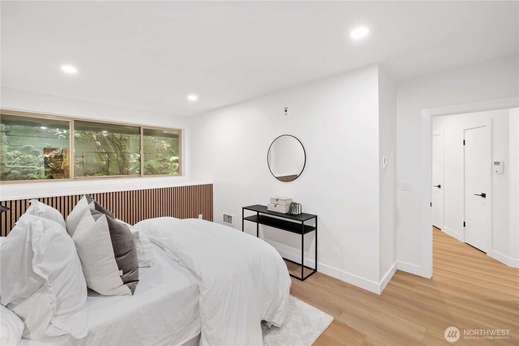 2105 Westlake Avenue N Seattle WA 98109