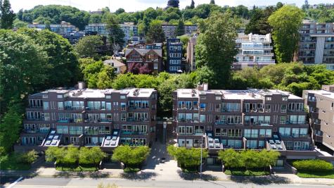 2105 Westlake Avenue N Seattle WA 98109